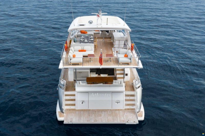 Azimut 72