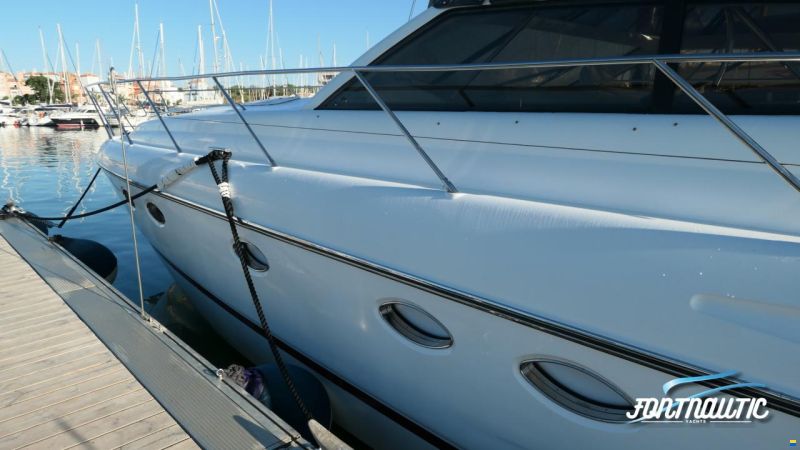 Princess V52