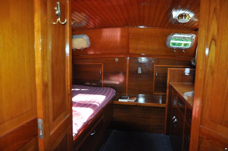 Biezekruiser Vedette Hollandaise 1300
