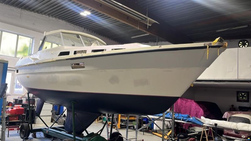 Møn 830
