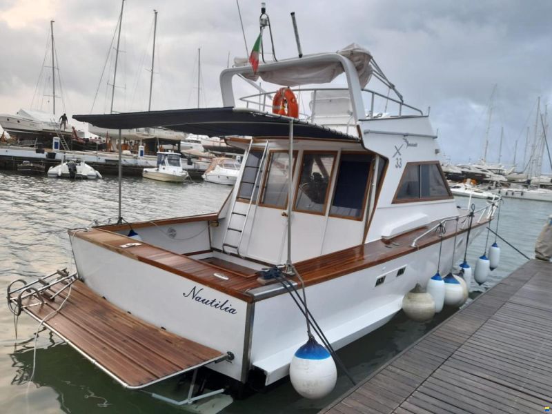 Italcraft X 33 Flying Bridge