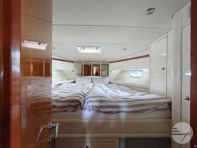 Sunseeker Camargue 55