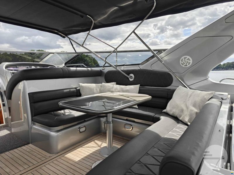 Sunseeker Camargue 55