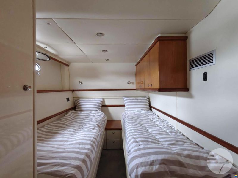 Sunseeker Camargue 55
