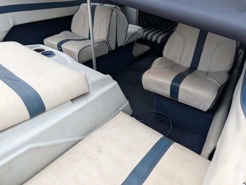 Bayliner Capri