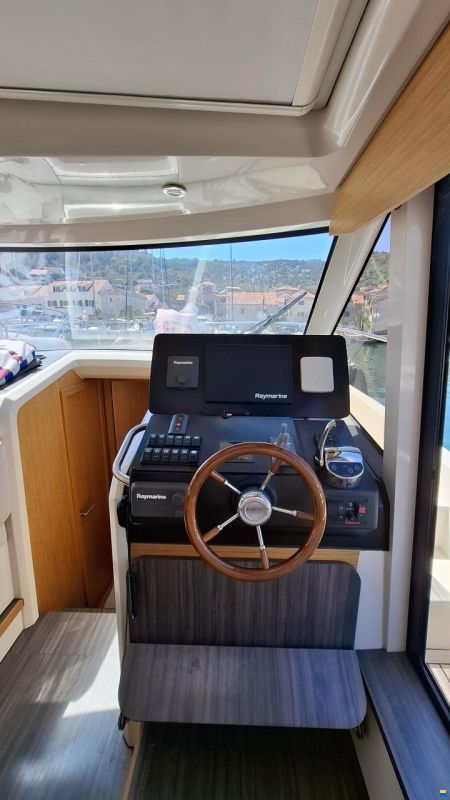 Greenline 39