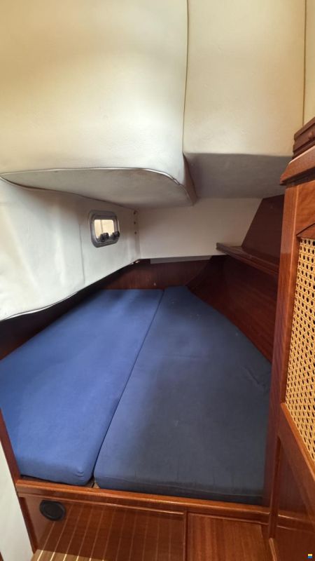 Hanse 371