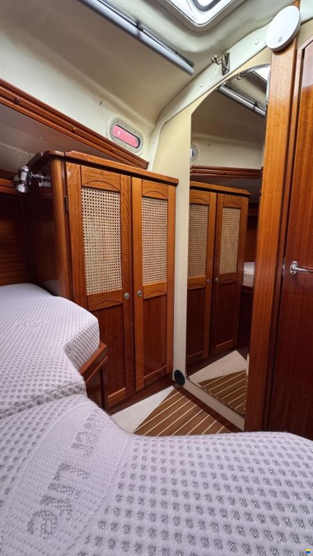 Hanse 371