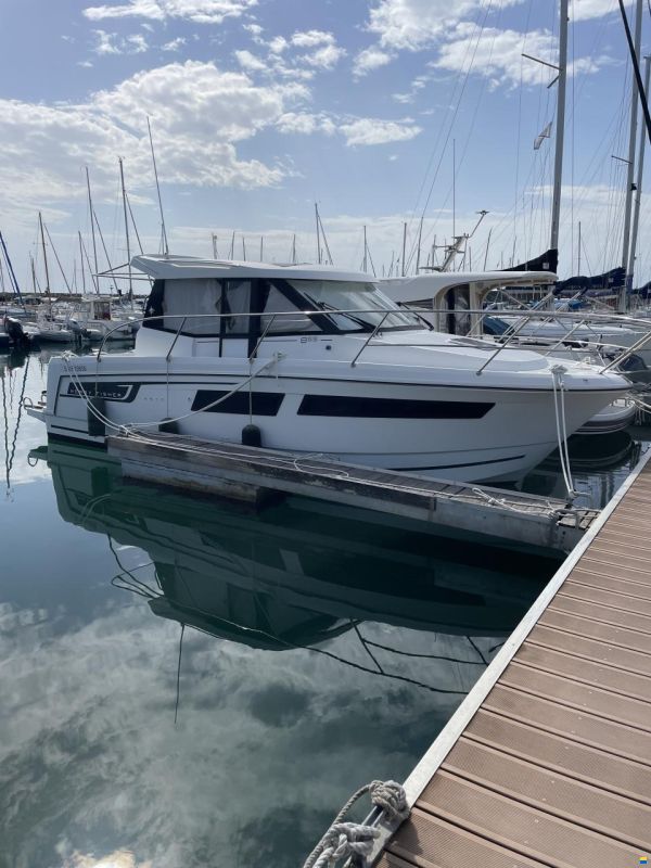 Jeanneau Merry Ficher 855