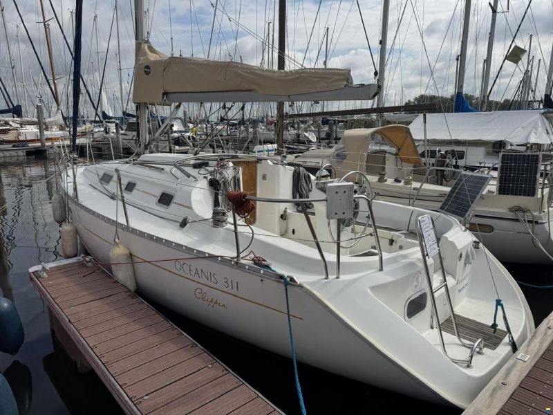 Beneteau Oceanis 311 Clipper
