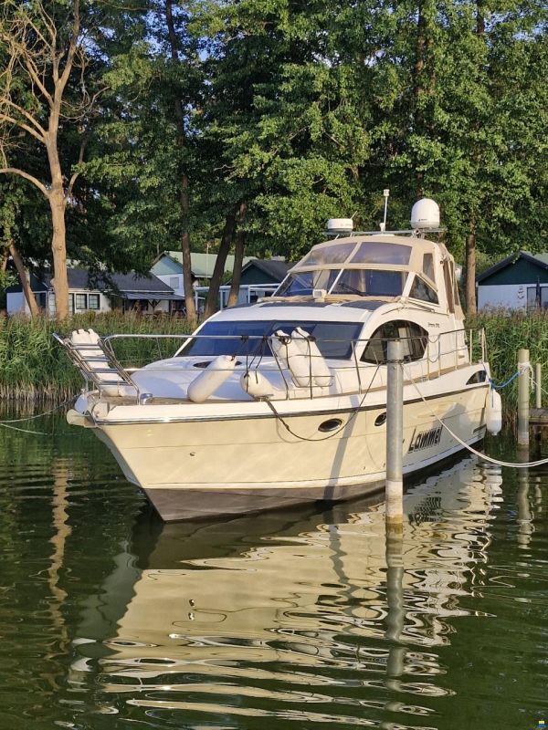 Broom 370
