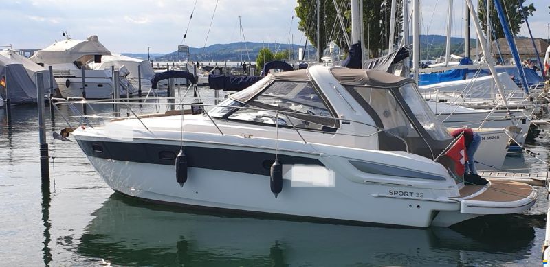 Bavaria S32 mit