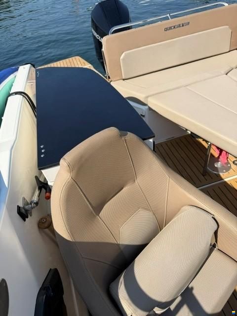 Quicksilver Activ 755 Cruiser