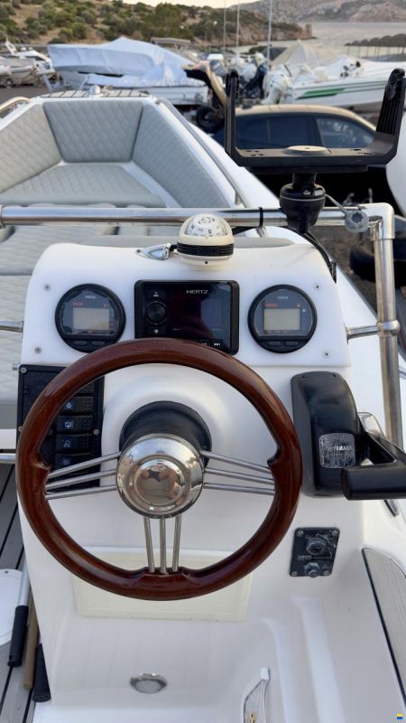 AB Yachts AB Inflatables Nautilus 19 DLX I-O