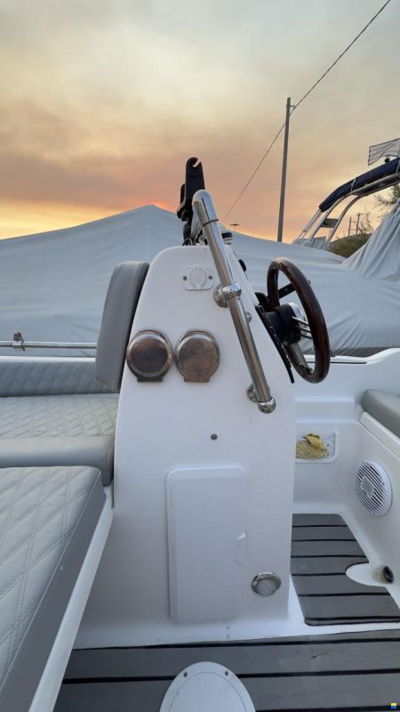 AB Yachts AB Inflatables Nautilus 19 DLX I-O