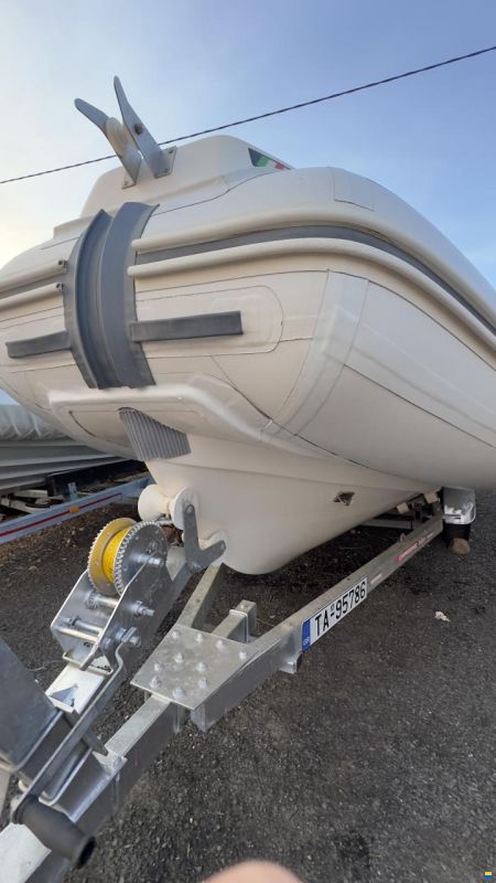 AB Yachts AB Inflatables Nautilus 19 DLX I-O