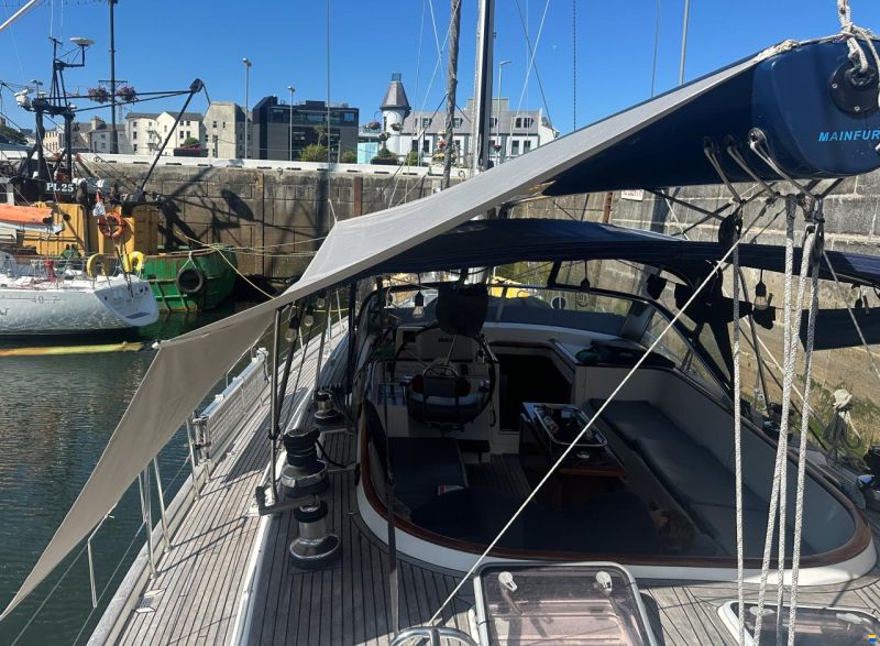 Beneteau 57
