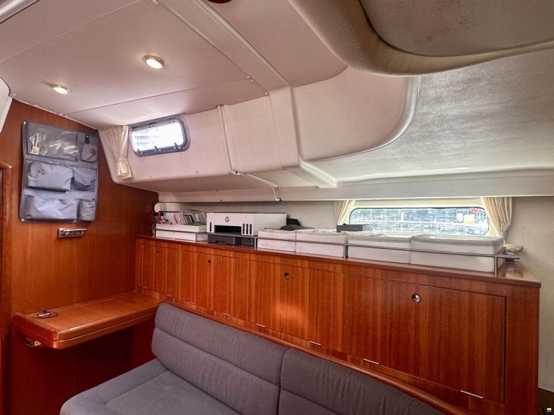 Beneteau 57