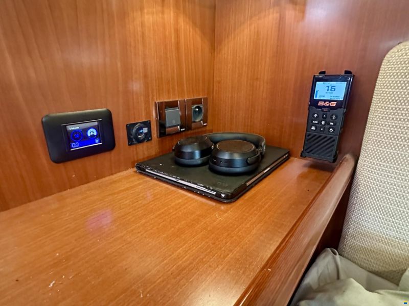 Beneteau 57