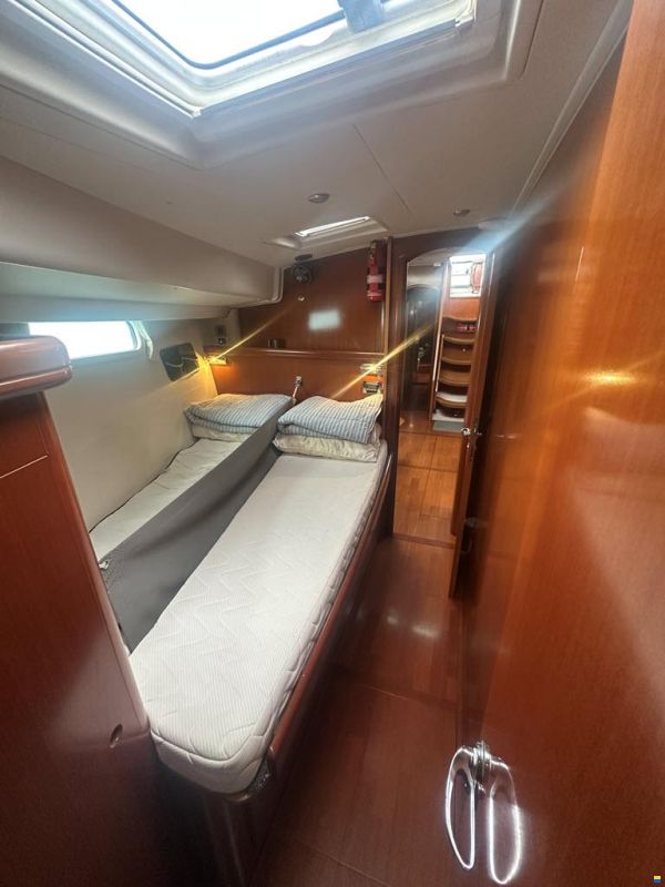 Beneteau 57
