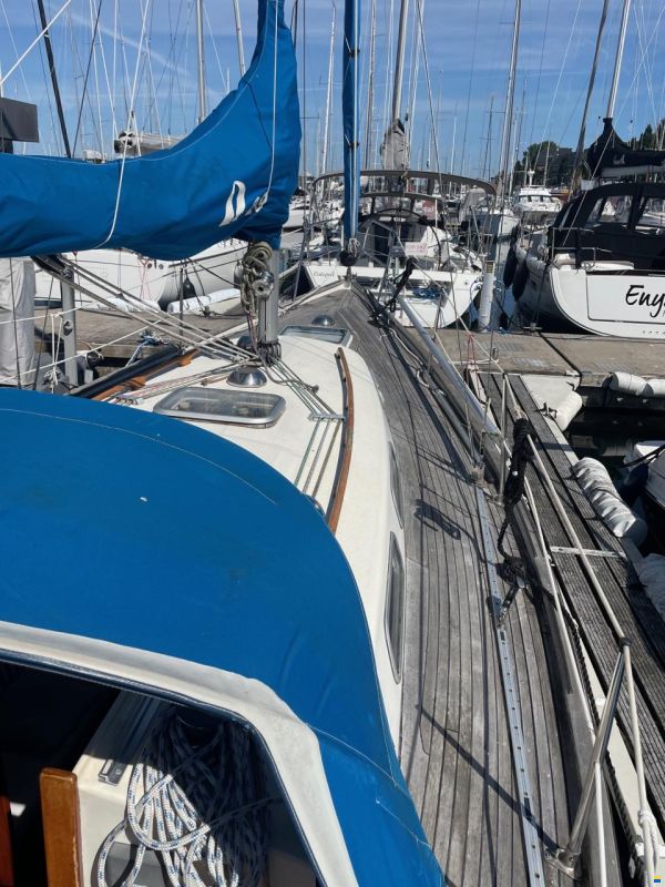 Hallberg-Rassy 29