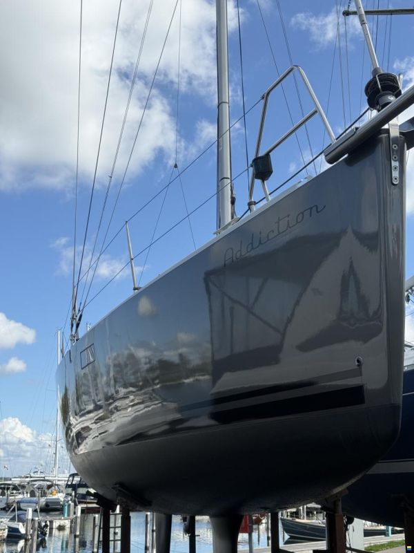 Hanse 320