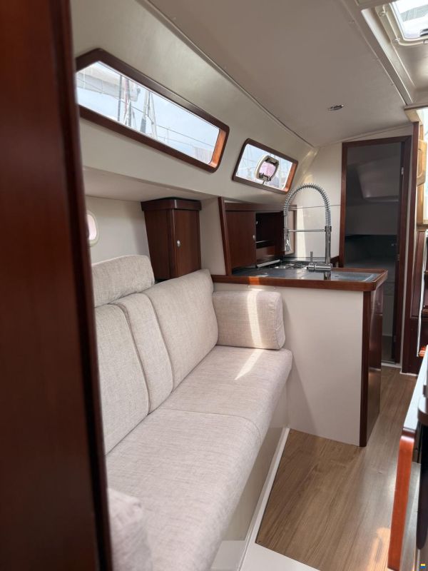 Hanse 320