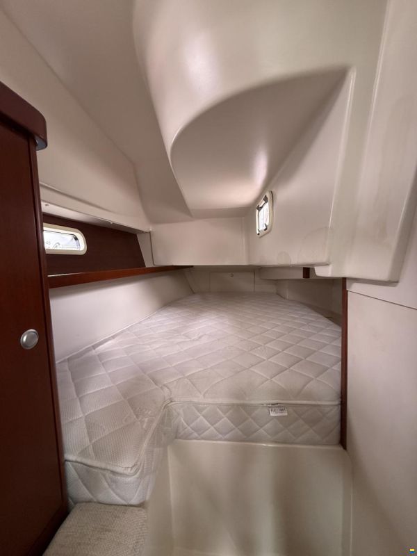 Hanse 320