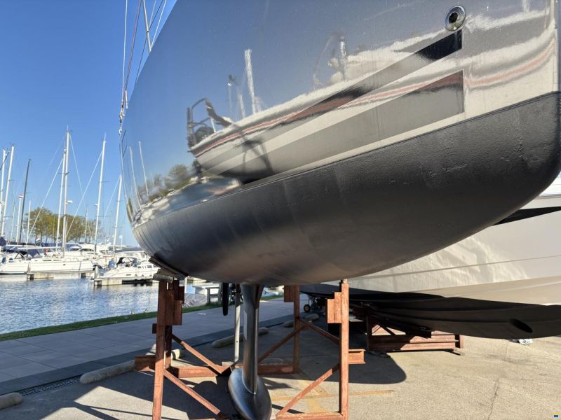 Hanse 320