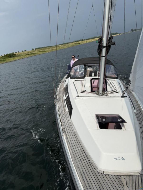 Hanse 320