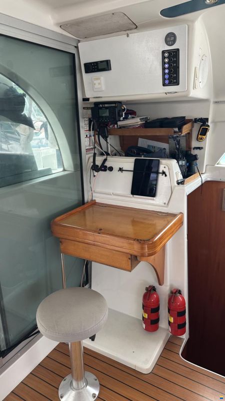 CNB Lagoon 380