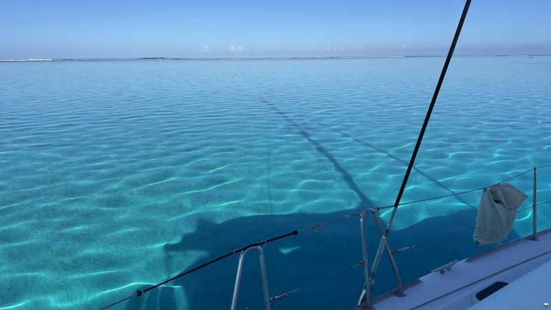 CNB Lagoon 380