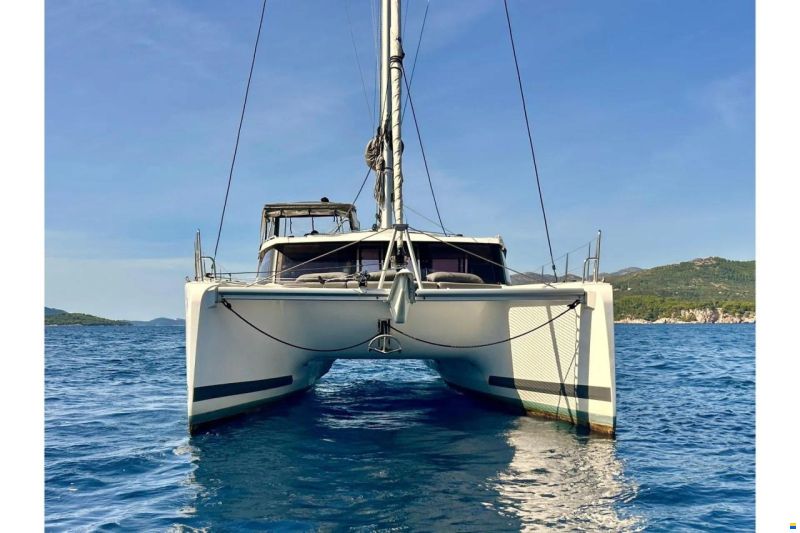 Fountaine Pajot Isla 40
