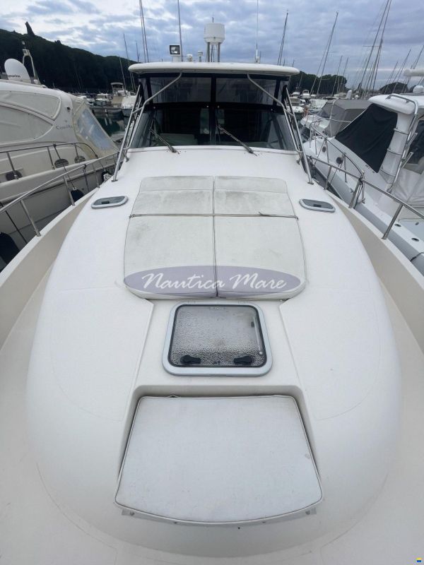 Cayman 40 W.A.