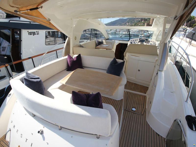 Prestige 38S