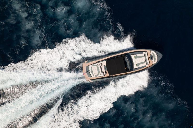 Vanquish Yachts VQ 54