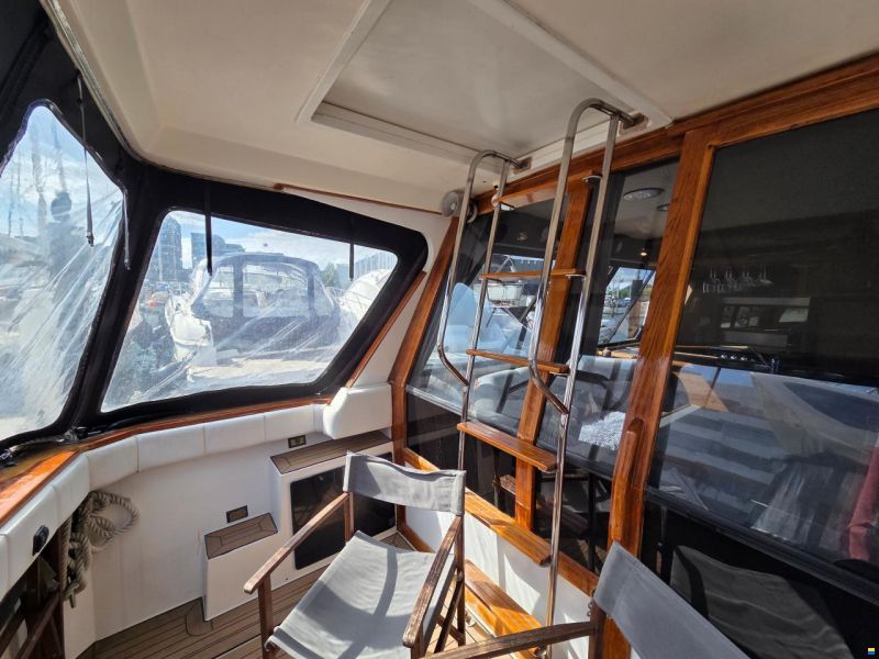 Bayliner 4588 Pilothouse