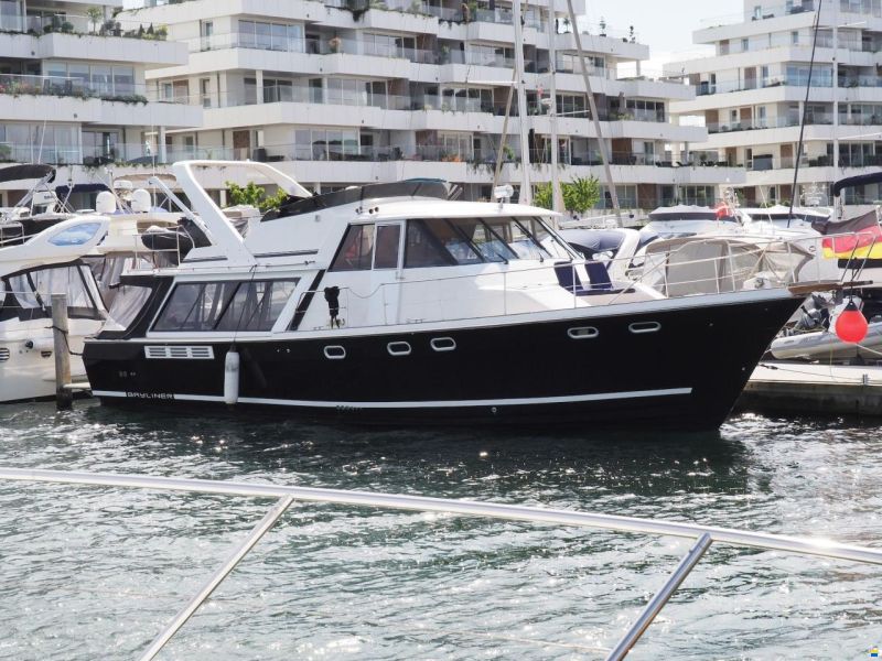 Bayliner 4588 Pilothouse