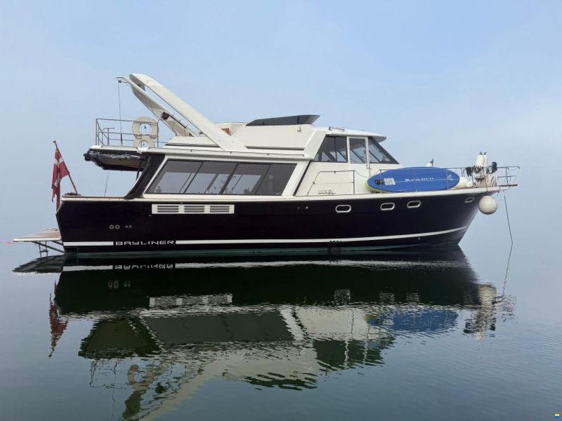Bayliner 4588 Pilothouse