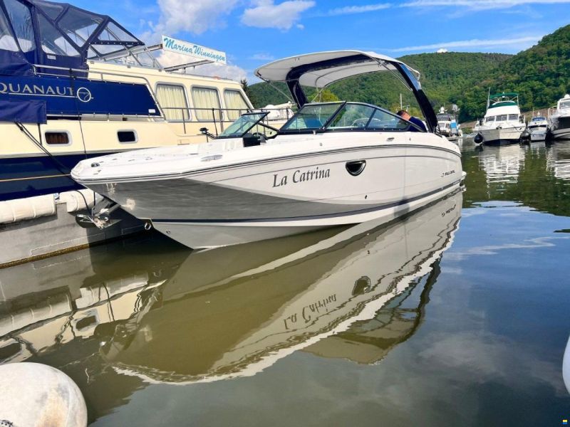 Regal 26 FASDECK