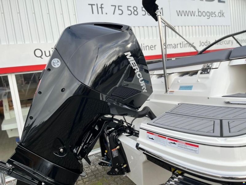 Bayliner VR5 Cuddy med Mercury F200 XL-E