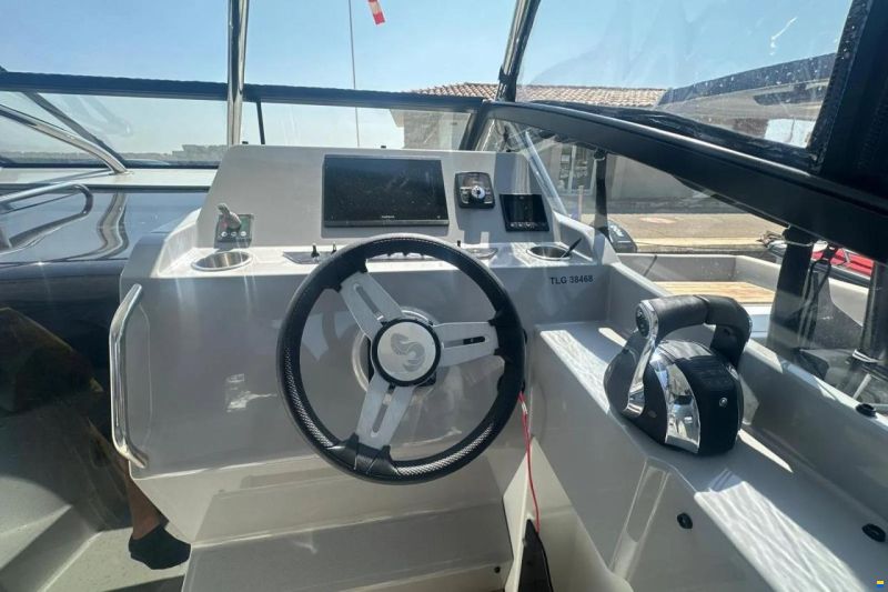 Beneteau Flyer 10