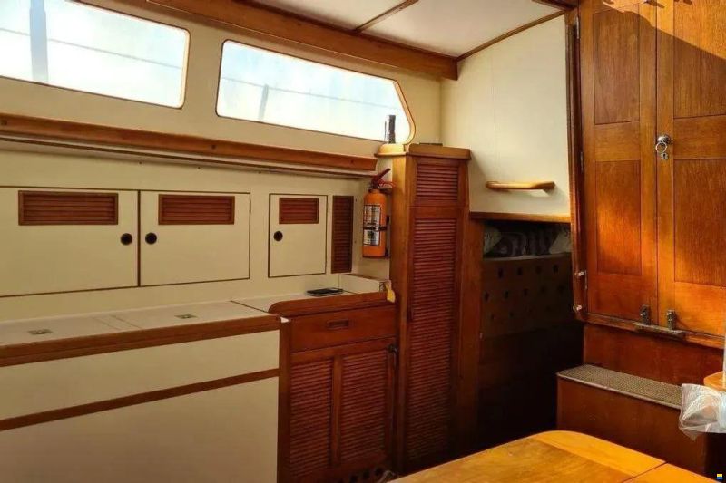 Camper & Nicholsons 48