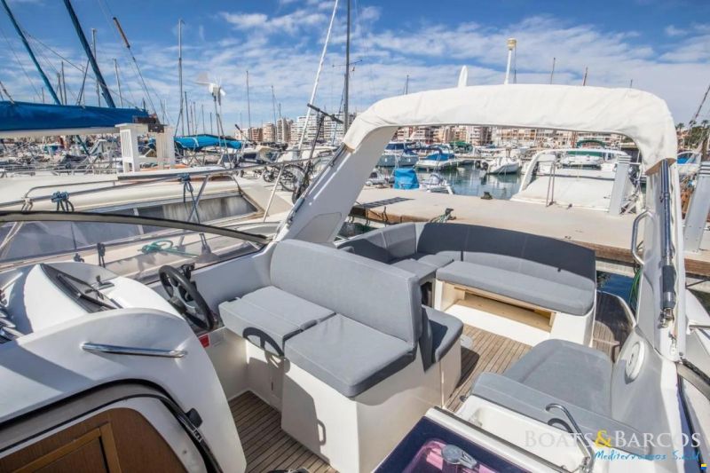 Jeanneau Leader 8