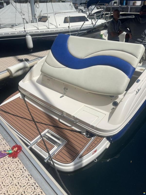 Rinker 232 Cc captiva cuddy