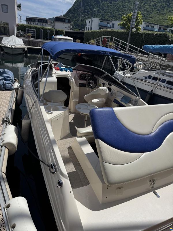 Rinker 232 Cc captiva cuddy