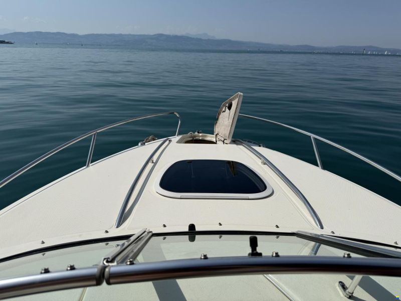 Sea Ray 220 Sunsport