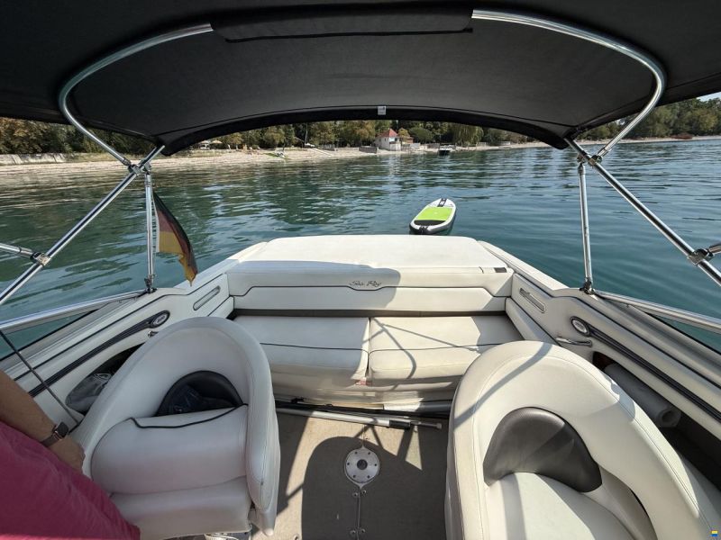 Sea Ray 220 Sunsport
