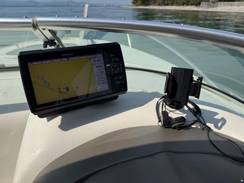 Sea Ray 220 Sunsport