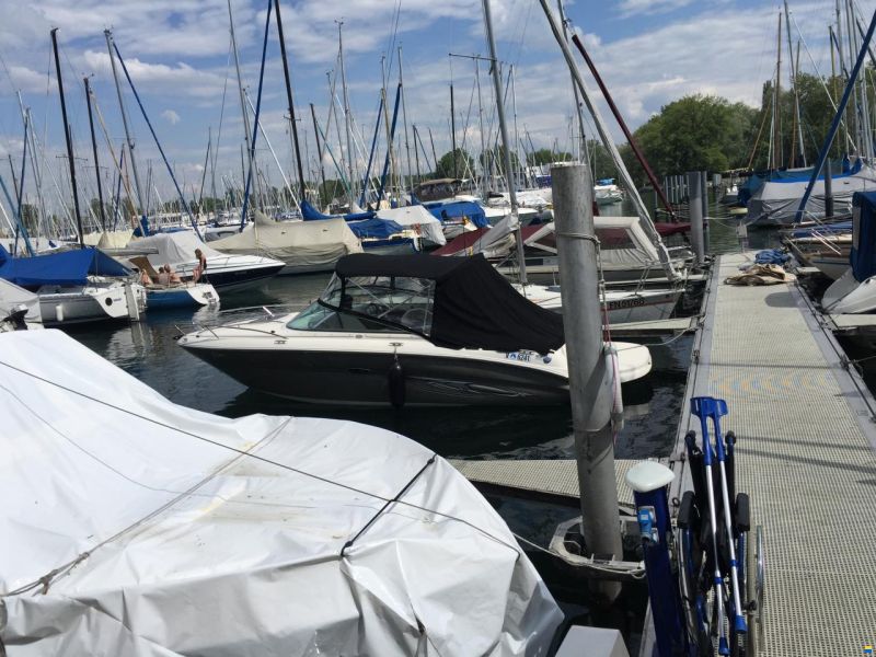 Sea Ray 220 Sunsport